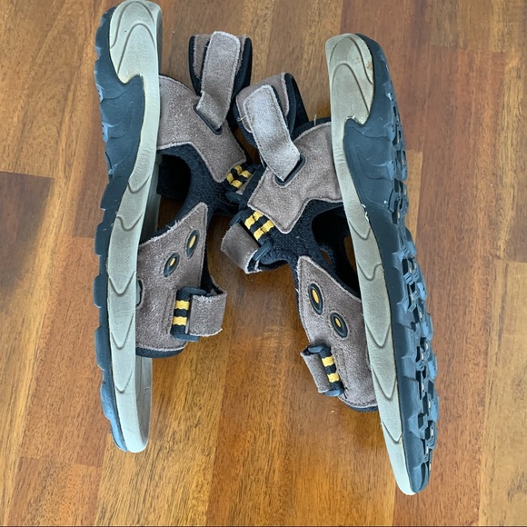 Wind River Men’s Sandals - Picture 4 of 6